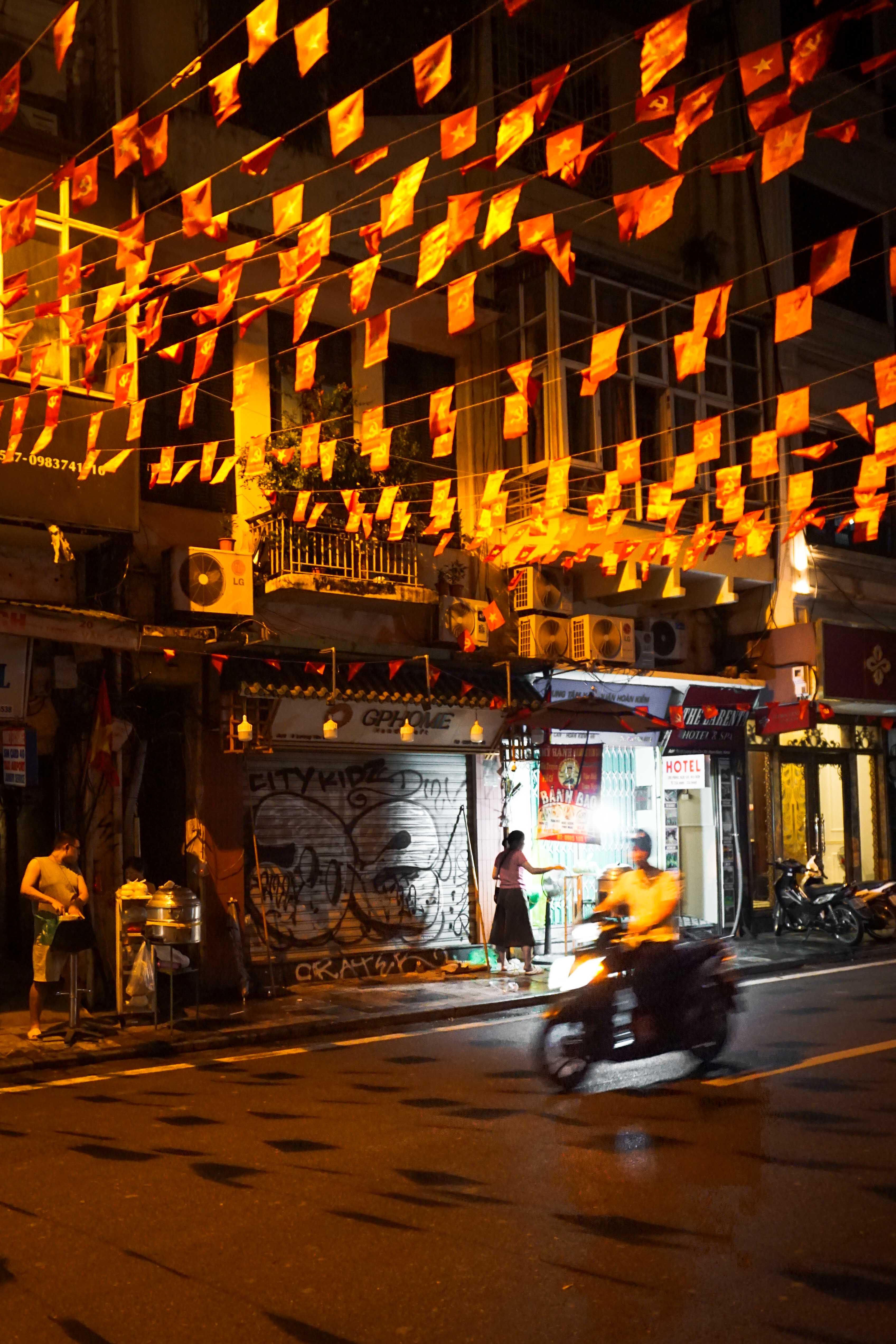Red photo 4